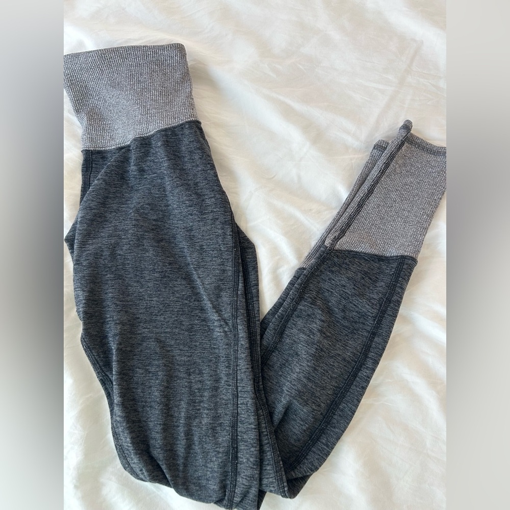 ALO Yoga Leggings